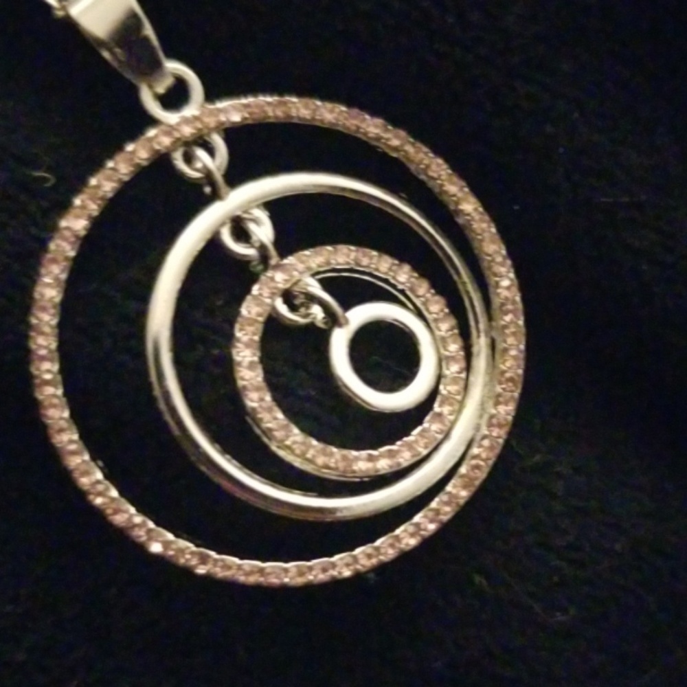 Necklace set - Picture 2 of 3